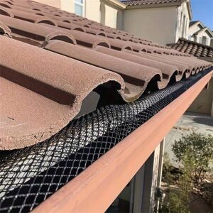 Stop Clogged Gutters Forever – The Stainless Steel Guard That Never Fails!