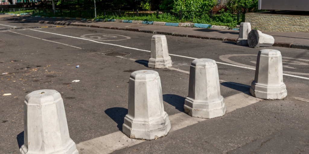 Discover The Ultimate Defense: Steel Bollards That Stop Cars For Good!