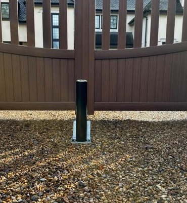 Steel Bollards That Stop Vehicle Breaches—Protect Your Business Better!