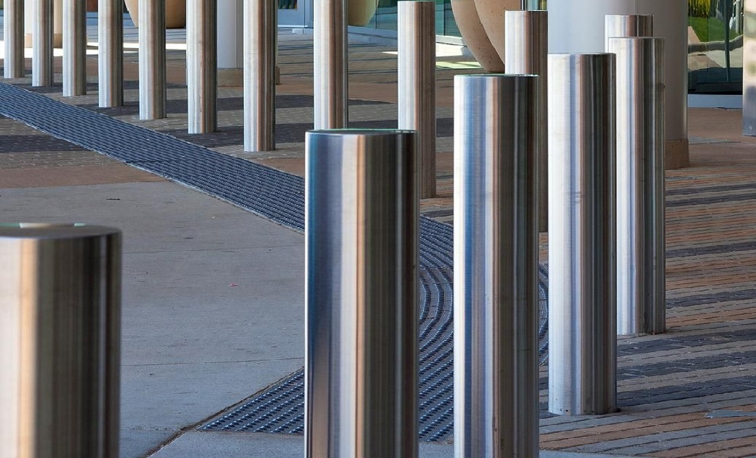 stainless steel bollards 2 2