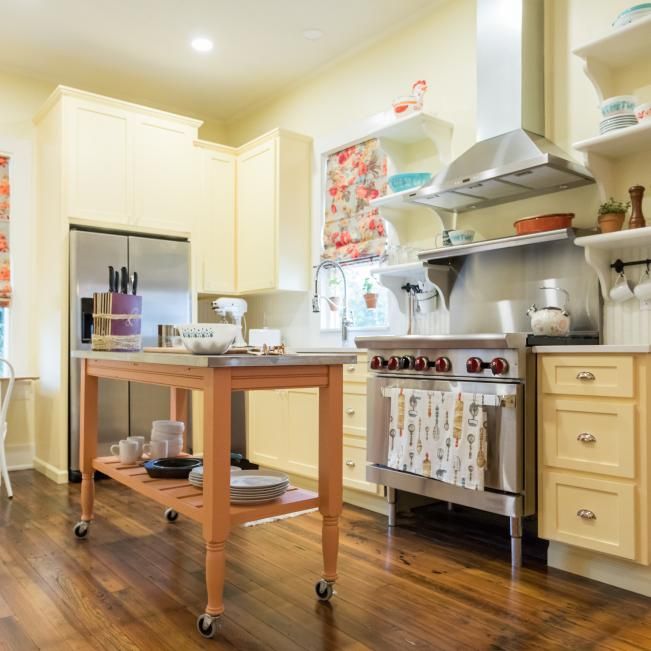 This Modern Range Hood Won’T Let You Down—Revamp Your Kitchen With Stainless Steel Velocity!