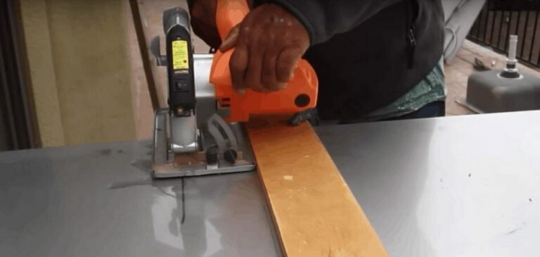 Best Way to Cut Stainless Steel Sheet Metal 1