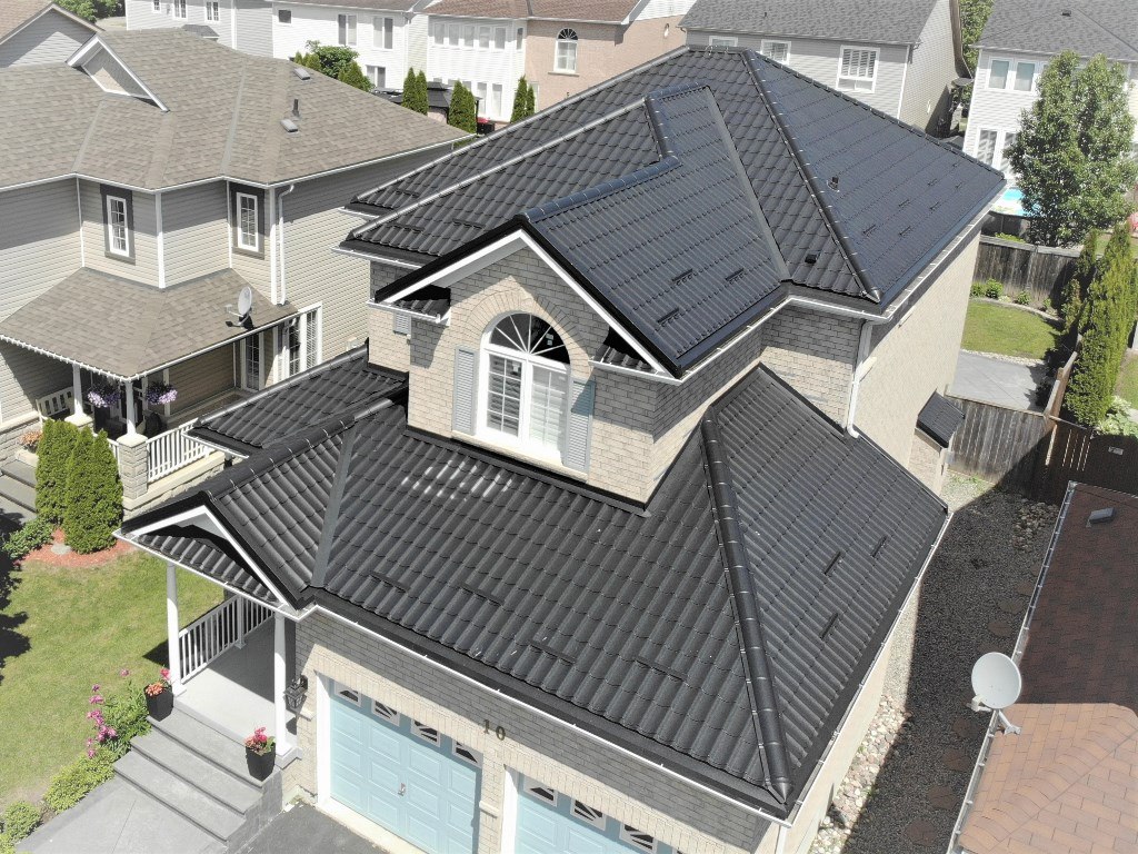 Black Steel Roofing That’S Shiny, Strong, And Super Secure—Don’T Miss This Game-Changer!