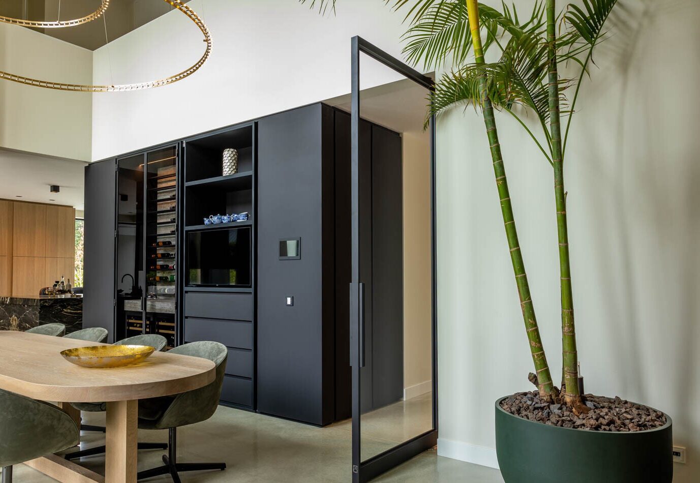 rohe steel door e1706108443323