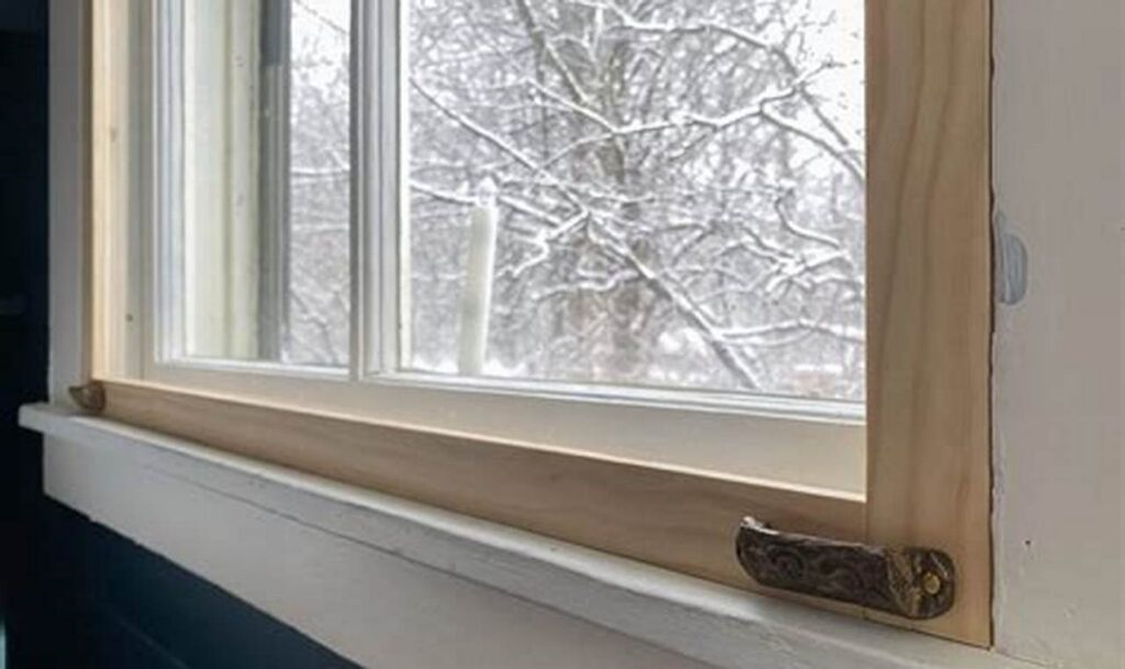 bird keeps flying into window spiritual meaning